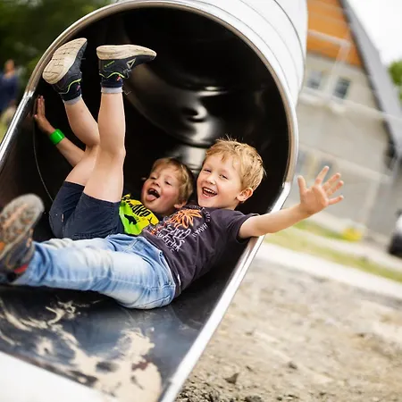 Lejlighed Hof Koehne - Altes - Dachstube Links *